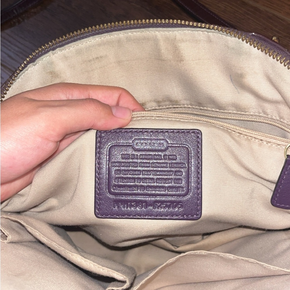 Authentic Coach Purse - Picture 4 of 6